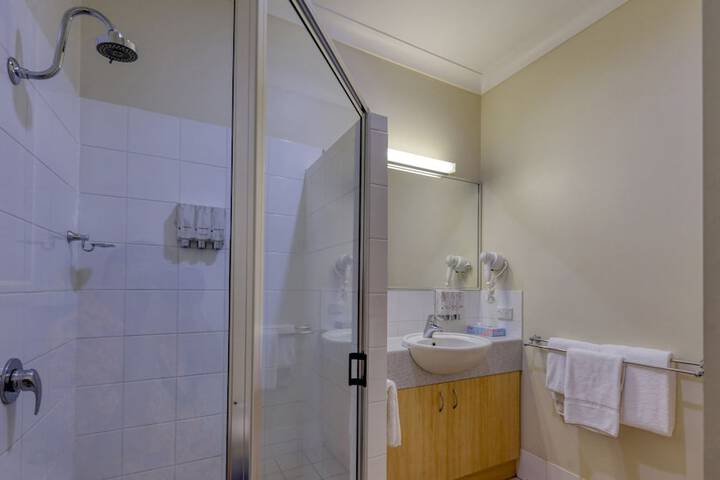 Room 12 of 31