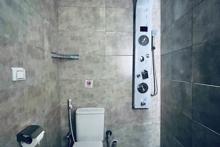 Room 36 of 53