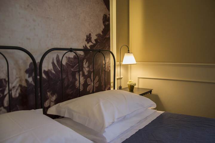 Room 31 of 46
