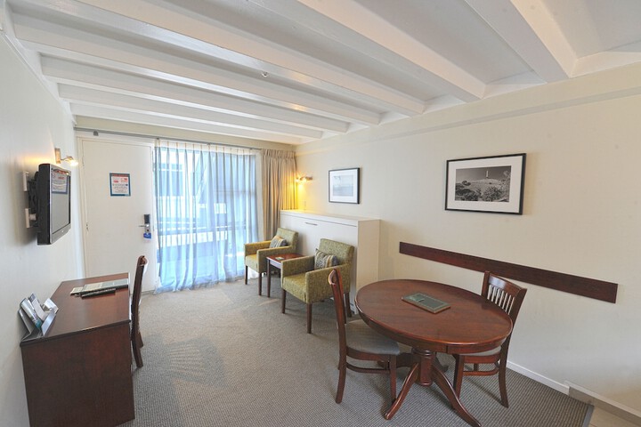 Room 39 of 69