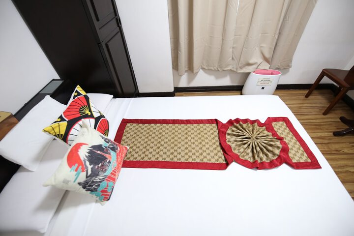Room 18 of 29
