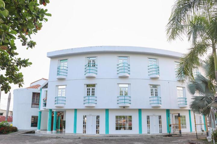 Photo of Hotel Plaza Real Montelíbano