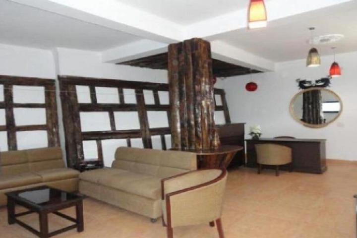 Hotel Lobby