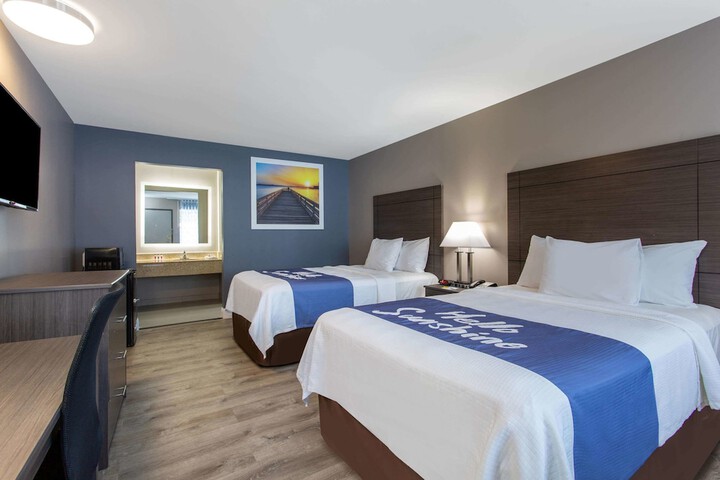 Double Accessible King Size Bed (7 of 7)
