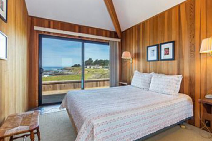 Room 15 of 25