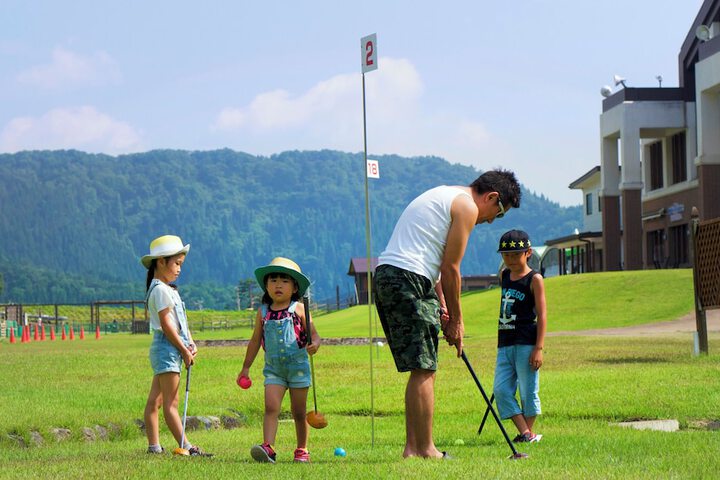 Mini-golf
