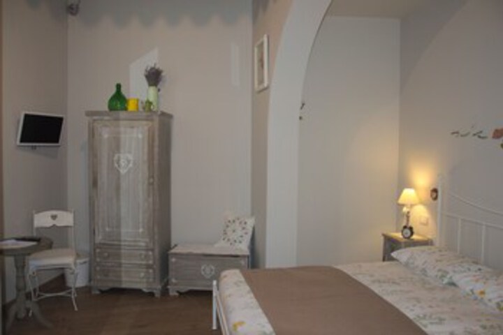 Room 21 of 41