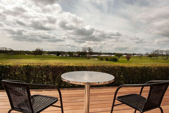 Terrace/Patio 26 of 63