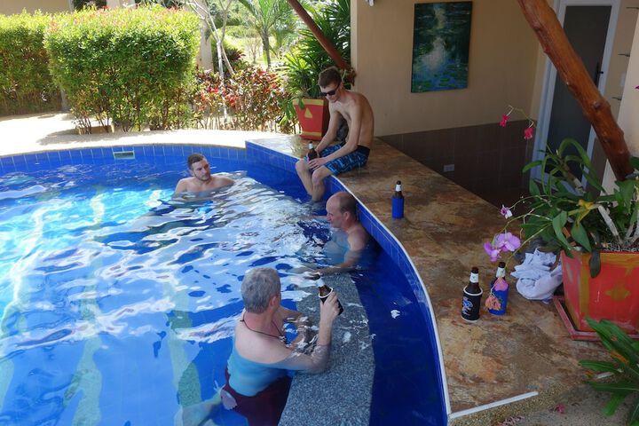 Pool 82 of 159