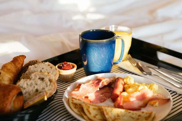 Breakfast/Coffee Service 25 of 53