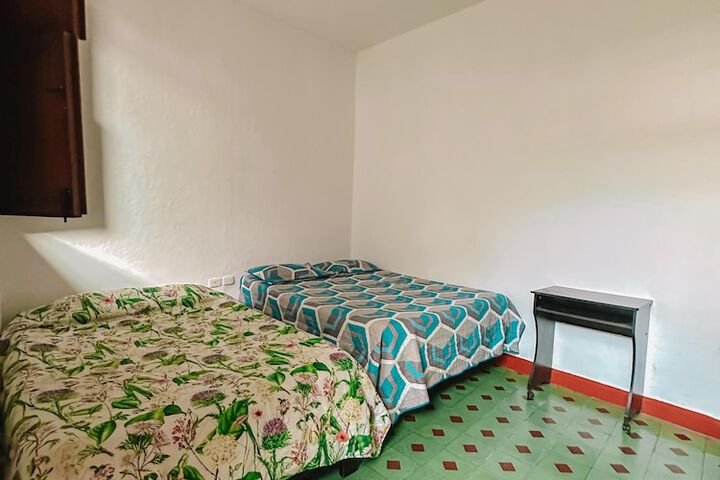 Room 3 of 9
