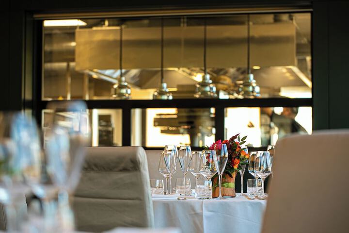 Dining 57 of 68