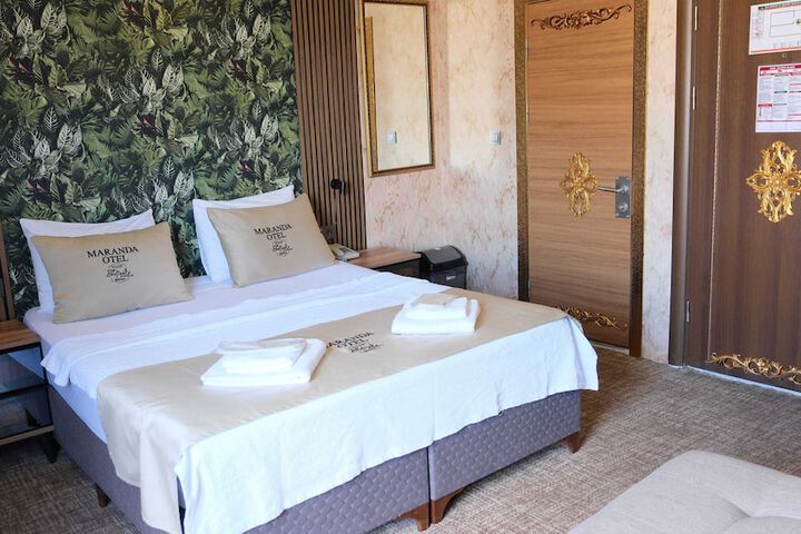 Room 95 of 170