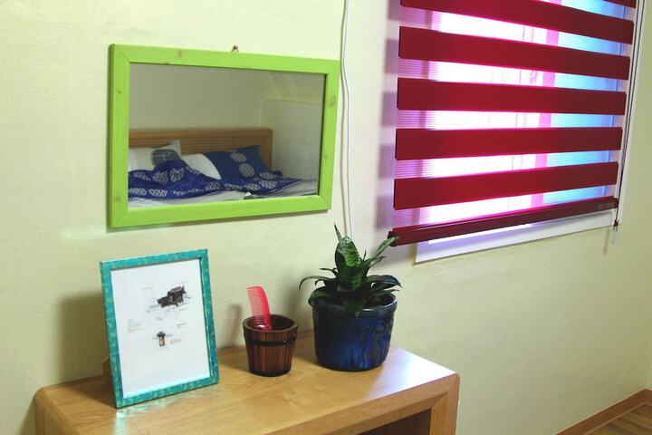 Room 15 of 57
