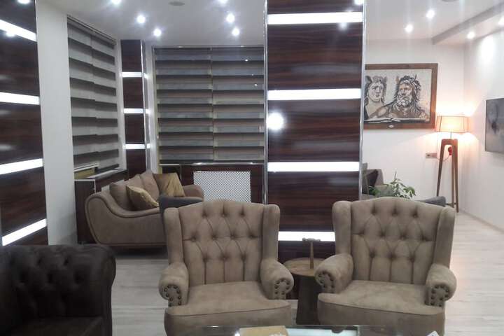 Hotel 3 of 62