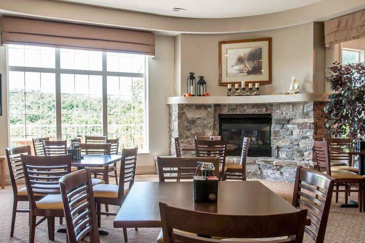 Breakfast/Coffee Service 37 of 43