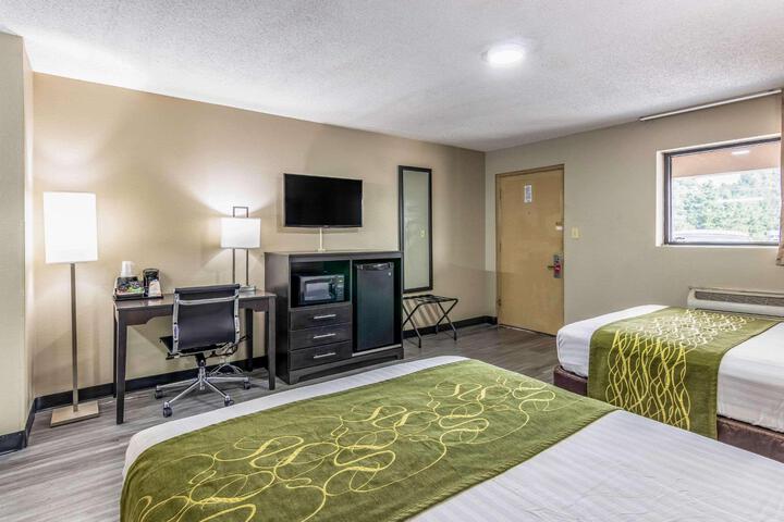 1 Double Bed (4 of 16)