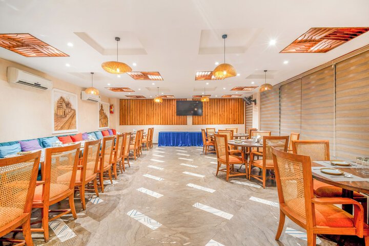 Dining 50 of 75