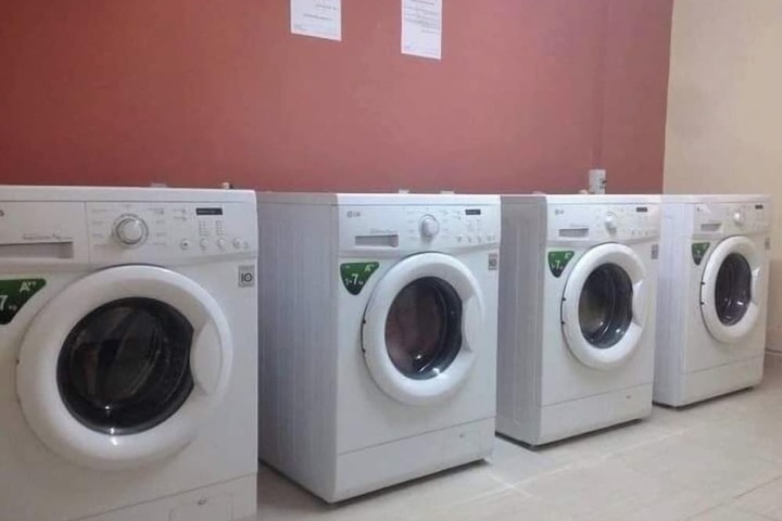 Laundry 38 of 48