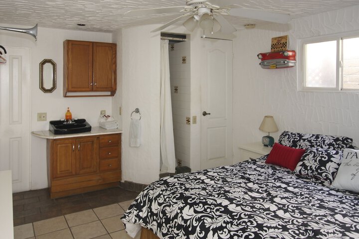 Room 279 of 413