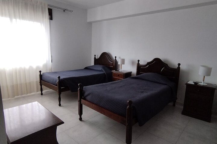 Room 5 of 15