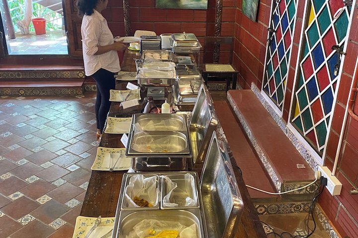 Dining 43 of 61