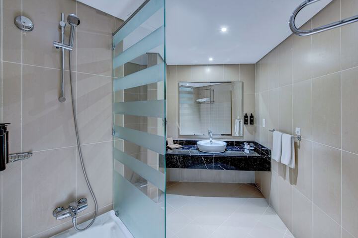 Bath Interior
