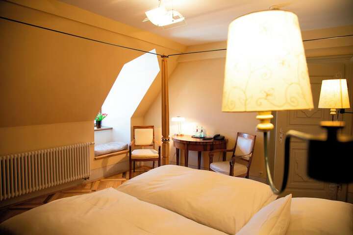 Room 36 of 61
