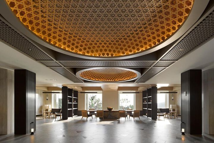 Hotel Interior 4 of 87