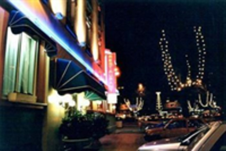 The Originals City, Hôtel Gambetta, Grenoble (Inter-Hotel) in Grenoble