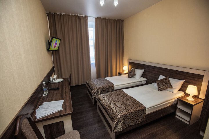 Room 5 of 23