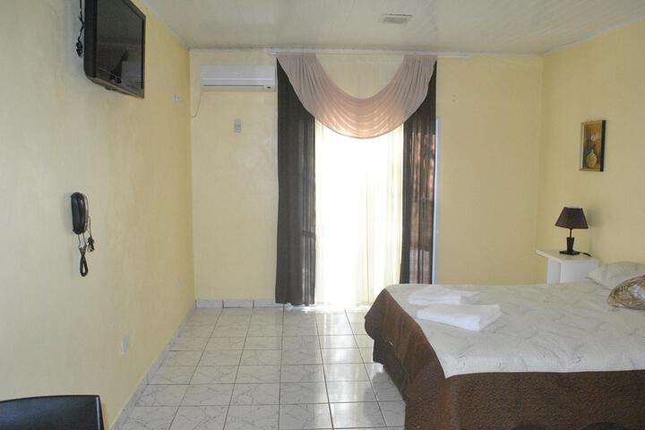 Room 73 of 108