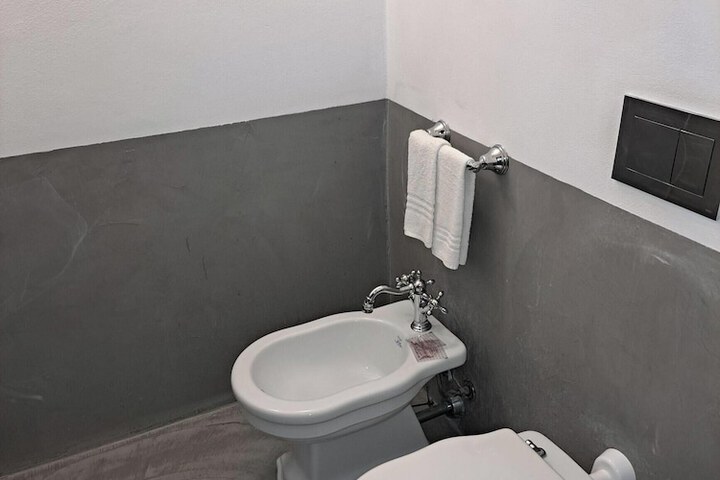 Room 53 of 116