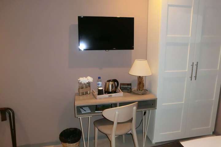 Room 31 of 62