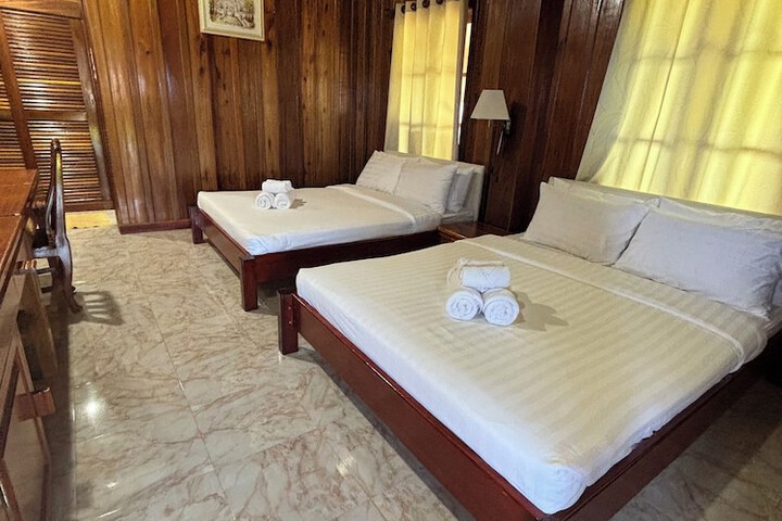 Room 8 of 29