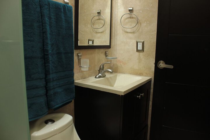 Room 6 of 21