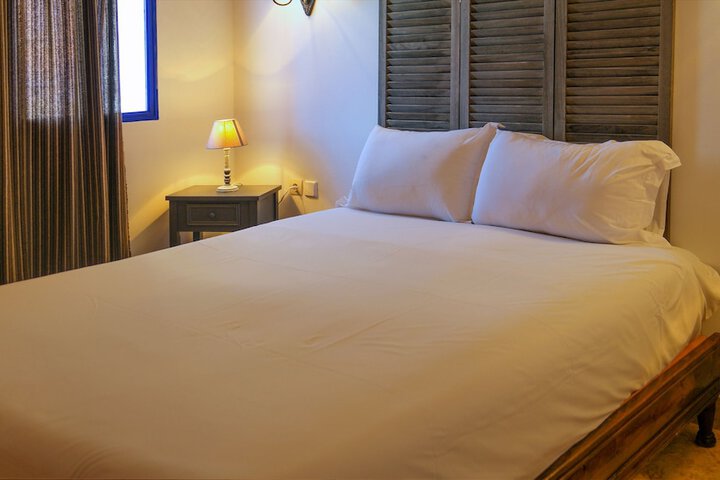 Room 8 of 55