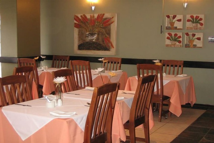 Dining Photos