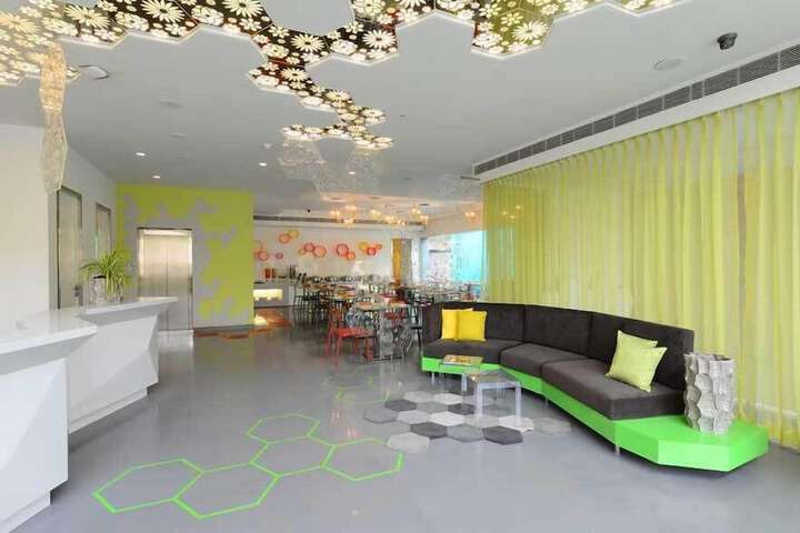 Hotel Interior 9 of 33