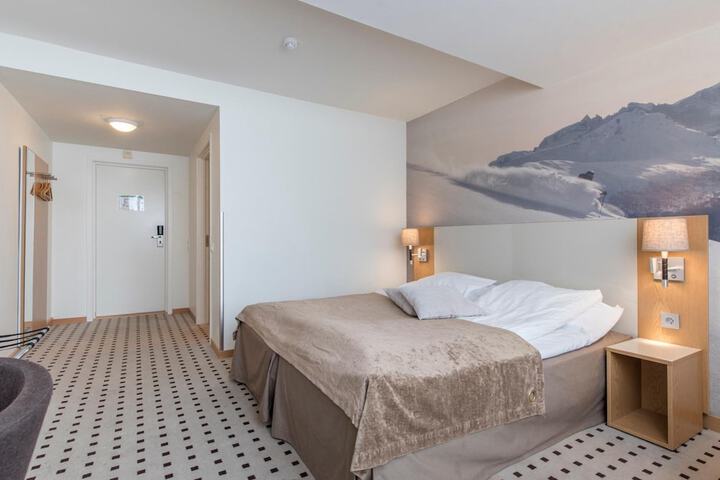 Room 15 of 59
