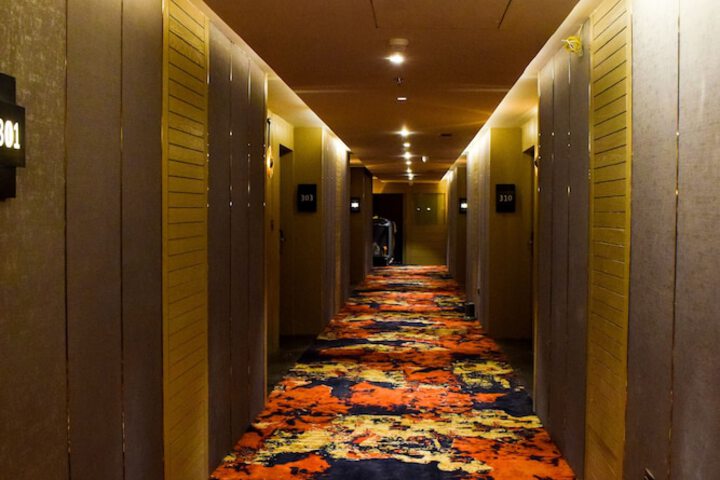 Room 17 of 45