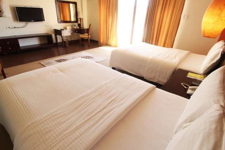 Room 14 of 51