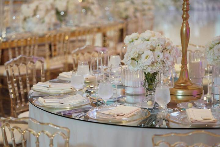 Banquet hall