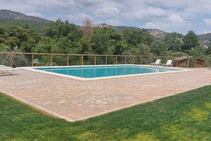 Pool 38 of 128