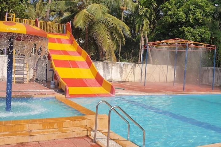 Pool 7 of 28