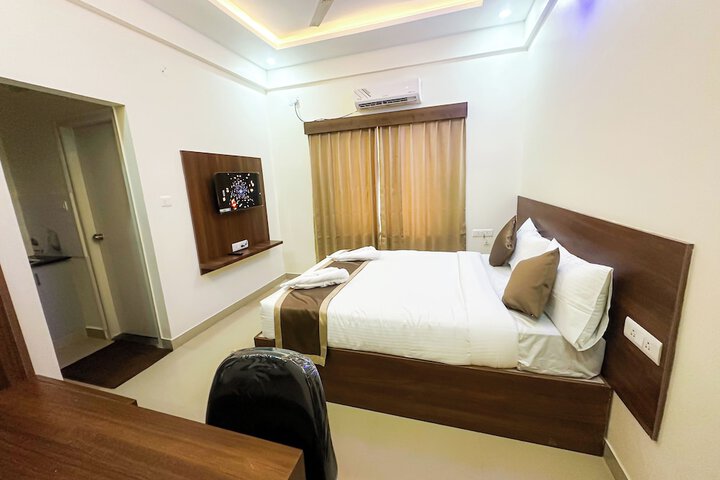 Room 16 of 29