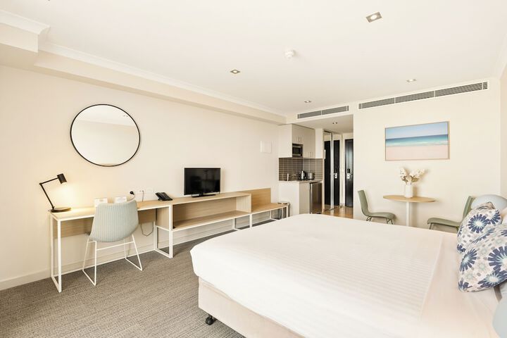 Room 10 of 44