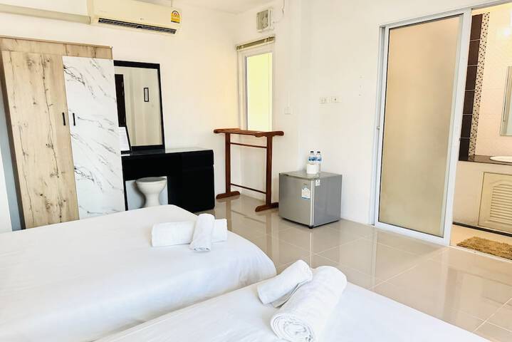 Room 48 of 95