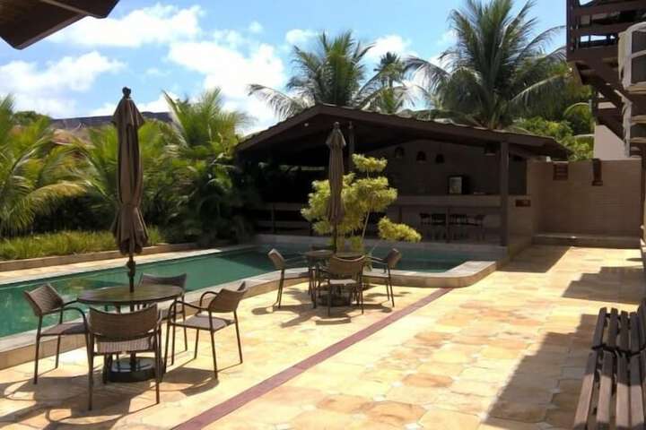 Pool 16 of 44