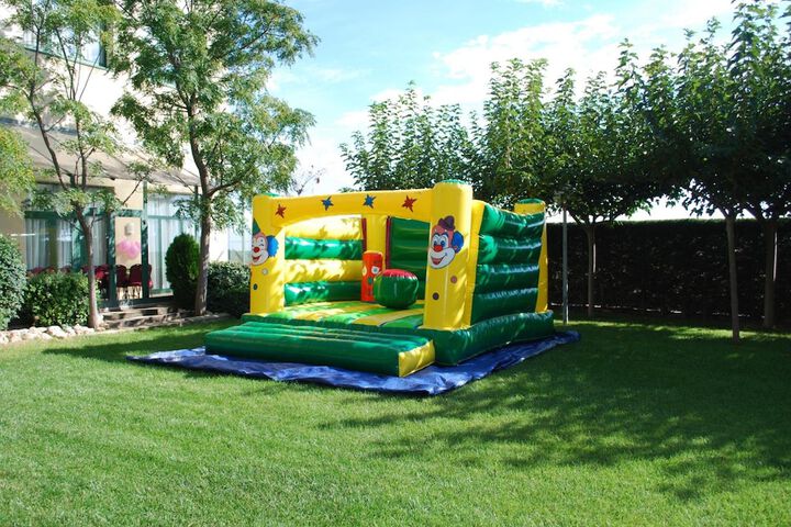 Childrens Activities 10 of 37
